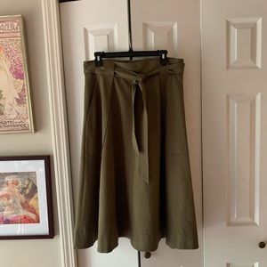 Banana Republic Olive Ponte Midi Skirt w/Pockets